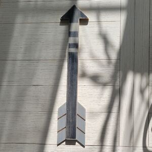 Hobby Lobby Black and Gray Arrow Wall Art